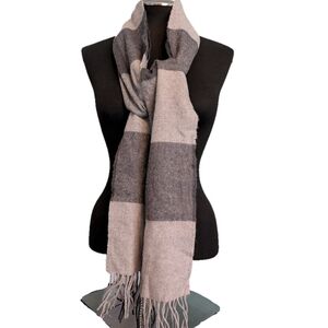 NWT Triona Charcoal Check Merino Wool Scarf, Ireland